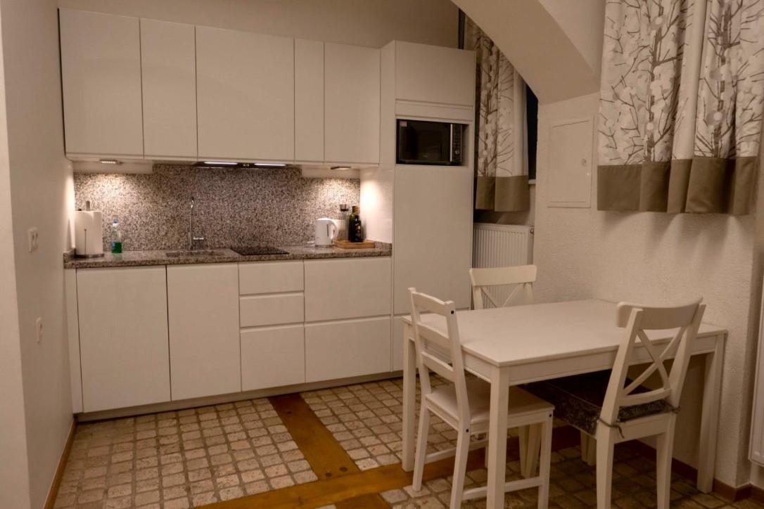 Modern Studios Near City Center Viena Exterior foto